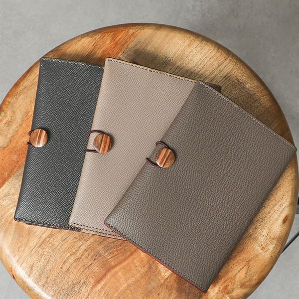 イレブンドロップス 【ダービー】 ブックカバー DOOR-A-S ドアA-S